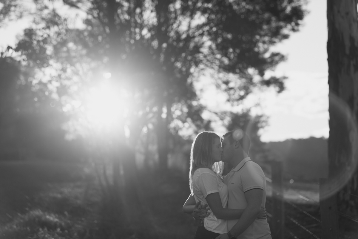 017_kiss photographed by wollombi engagement photographer