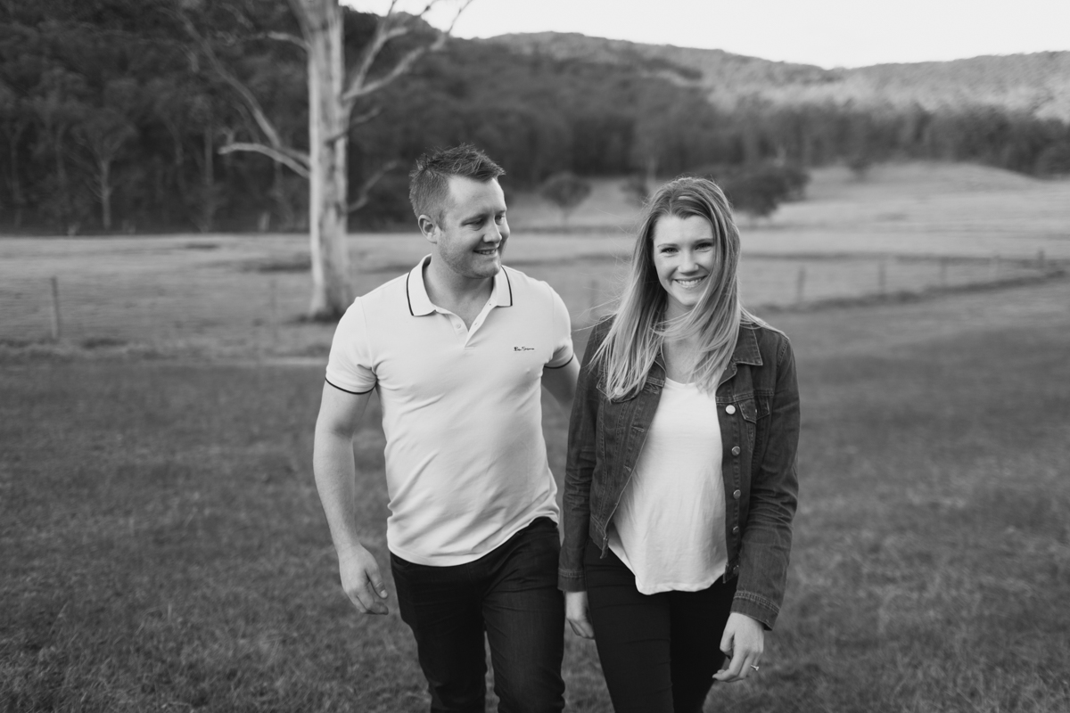 018_candid engagement photography in wollombi hunter valley