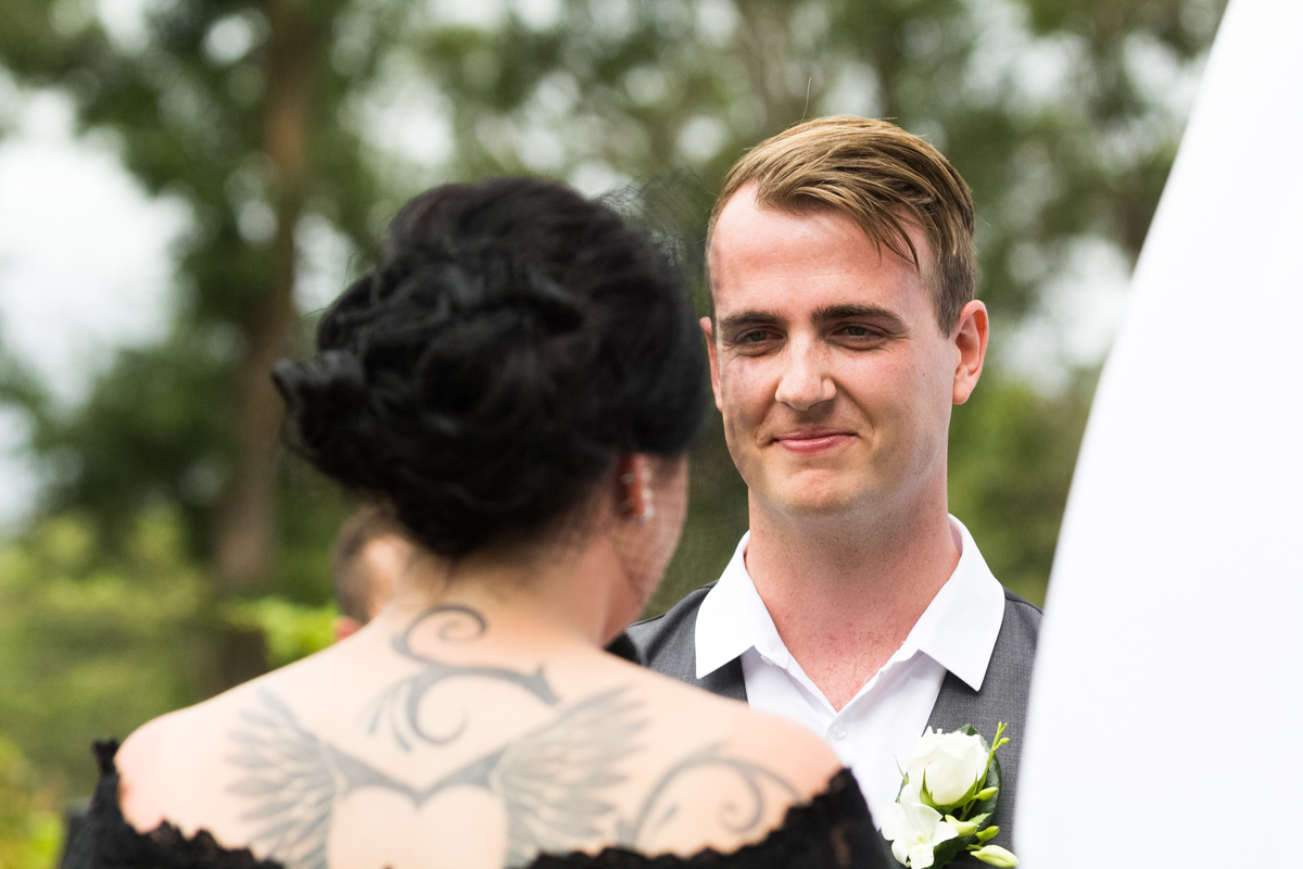 11-port-stephens-wedding-photographers-at-murrays-brewing-co