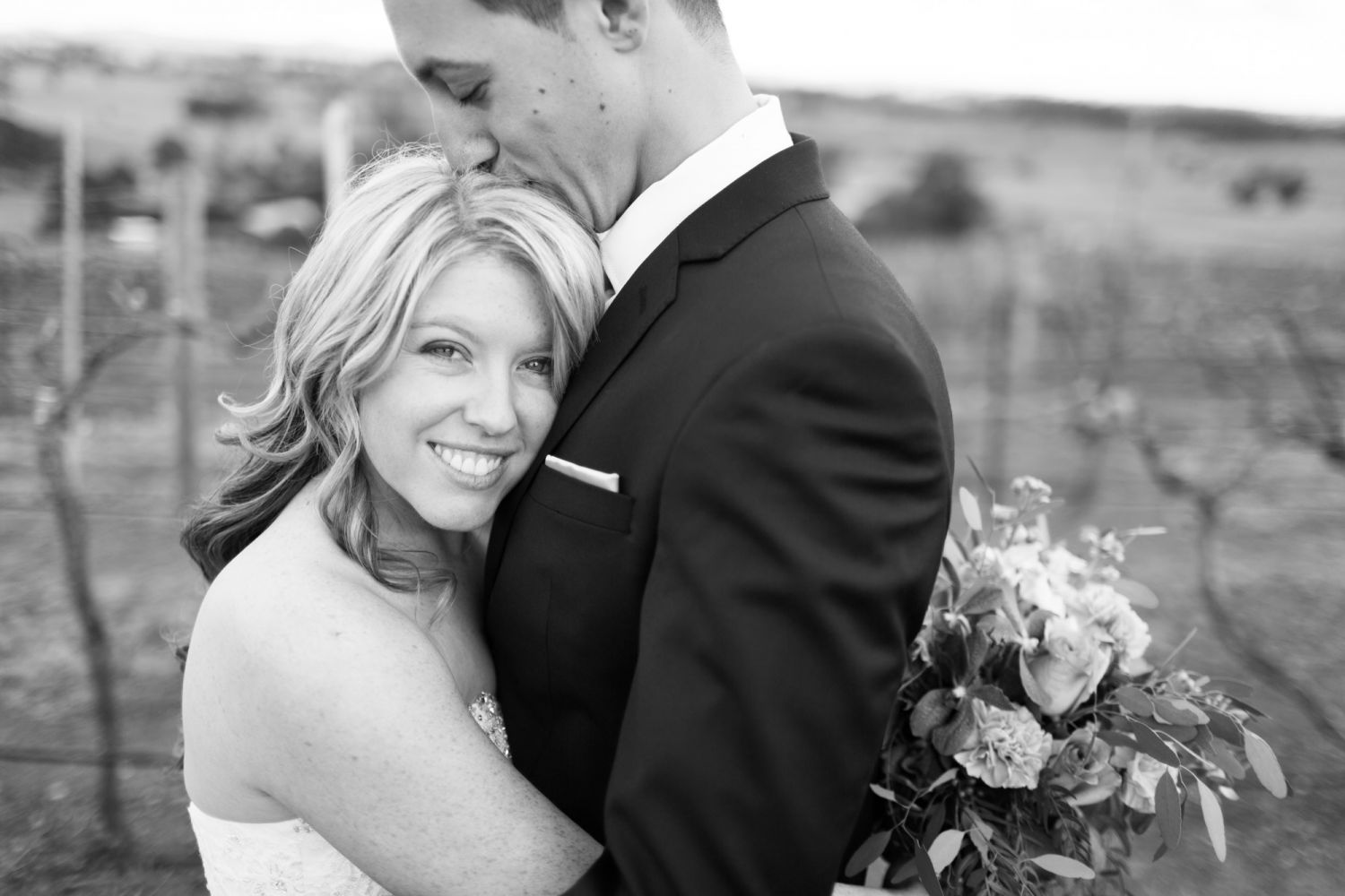 12_wedding-photographer-captures-intimate-moments-in-hunter-valley