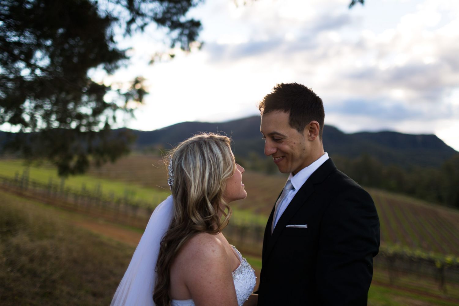 15_candid-wedding-photography-in-hunter-valley